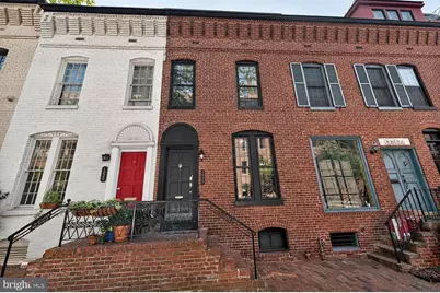 1025 30th Street NW, Washington, DC 20007 - Photo 1