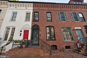 1025 30th St NW, Washington, DC 20007 - Photo 1