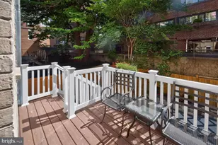 1025 30th St NW, Washington, DC 20007 - Photo 25