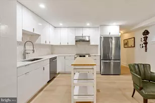 2715 13th St NW, Washington, DC 20009 - Photo 9