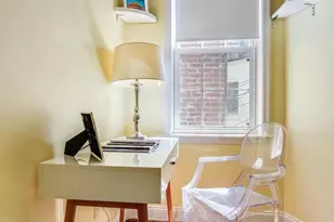 806 New Hampshire Ave NW, Washington, DC 20037 - Photo 27