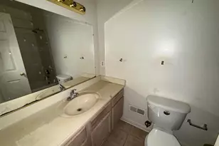 2312 18th St NE, Washington, DC 20018 - Photo 11