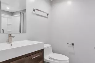 4324 Halley Terrace SE, Washington, DC 20032 - Photo 17