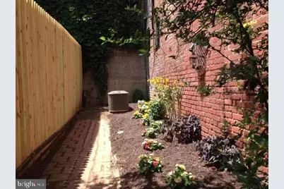 1574 33rd Street NW, Washington, DC 20007 - Photo 17
