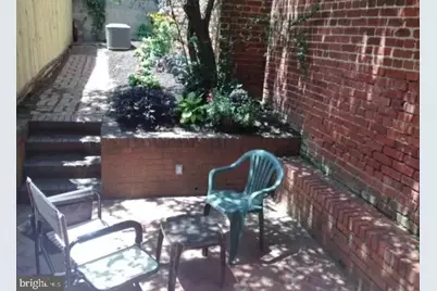 1574 33rd Street NW, Washington, DC 20007 - Photo 5