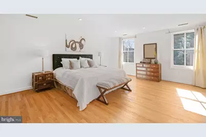4711 Foxhall Crescent NW, Washington, DC 20007 - Photo 15