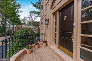 4711 Foxhall Cres NW, Washington, DC 20007 - Photo 23