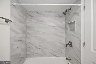 329 18th Pl NE, Washington, DC 20002 - Photo 29