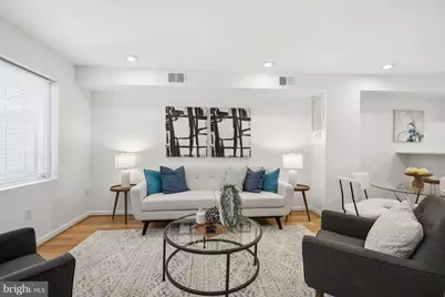 329 18th Place NE, Washington, DC 20002 - Photo 7