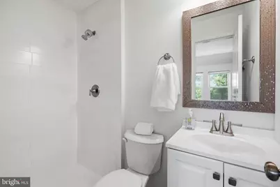 329 18th Place NE, Washington, DC 20002 - Photo 15