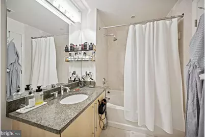 437 New York Avenue NW #312, Washington, DC 20001 - Photo 11