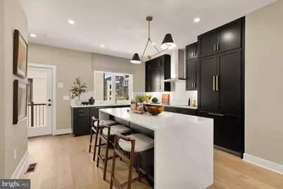 2712 Olmsted Court NW, Washington, DC 20001 - Photo 3