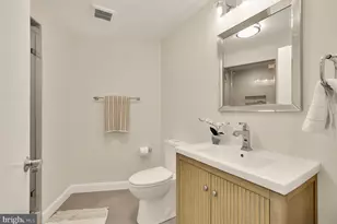400 Massachusetts Ave NW, Washington, DC 20001 - Photo 45