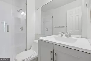 737 3rd St NE, Washington, DC 20002 - Photo 9