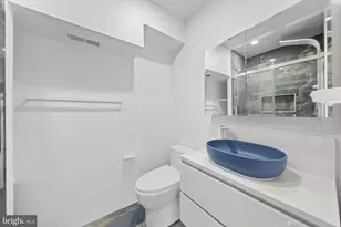 1525 35th St NW, Washington, DC 20007 - Photo 29