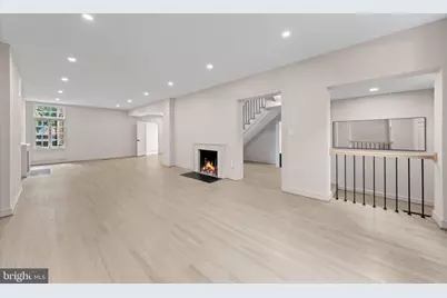 1525 35th Street NW, Washington, DC 20007 - Photo 3