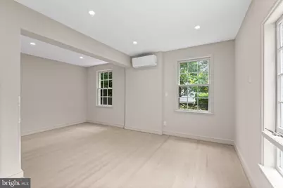 1525 35th Street NW, Washington, DC 20007 - Photo 7