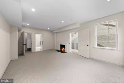 1525 35th Street NW, Washington, DC 20007 - Photo 17