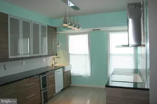 1040 6th St NE, Washington, DC 20002 - Photo 5