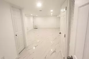 562 24th St NE, Washington, DC 20002 - Photo 29