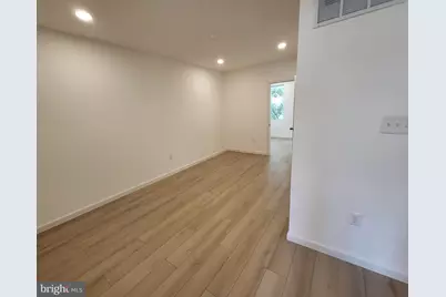 562 24th Street NE, Washington, DC 20002 - Photo 21