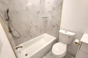 562 24th St NE, Washington, DC 20002 - Photo 17
