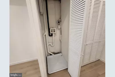 562 24th Street NE, Washington, DC 20002 - Photo 9