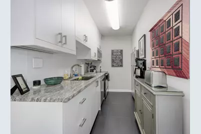 4101 NW Cathedral Avenue NW #612, Washington, DC 20016 - Photo 5