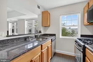 3868 9th St SE, Washington, DC 20032 - Photo 3