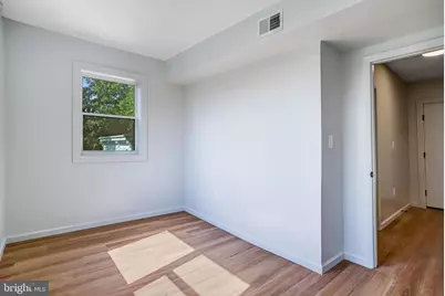525 7th Street NE, Washington, DC 20002 - Photo 13