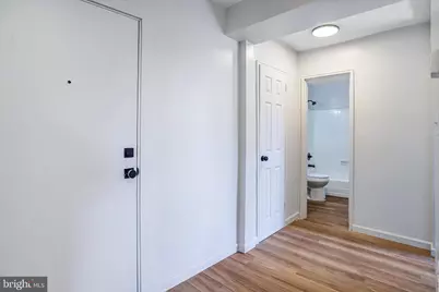 525 7th Street NE, Washington, DC 20002 - Photo 5