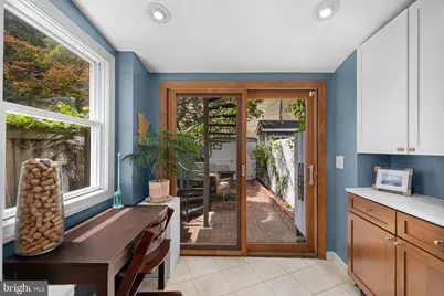 331 11th Street SE, Washington, DC 20003 - Photo 13