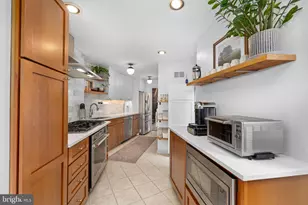 331 11th St SE, Washington, DC 20003 - Photo 11