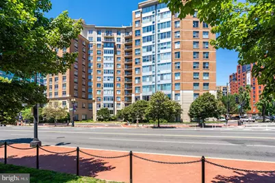 555 Massachusetts Avenue NW #1417, Washington, DC 20001 - Photo 3