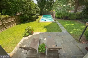 5109 Chevy Chase Pkwy NW, Washington, DC 20008 - Photo 3