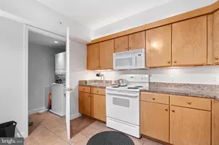 616 E St NW, Washington, DC 20004 - Photo 23