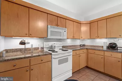 616 E Street NW #304, Washington, DC 20004 - Photo 21