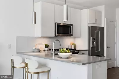 2337 Champlain Street NW #305, Washington, DC 20009 - Photo 11