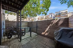 1341 Irving St NW, Washington, DC 20010 - Photo 17