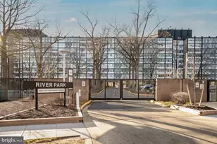 1311 Delaware Ave SW, Washington, DC 20024 - Photo 37