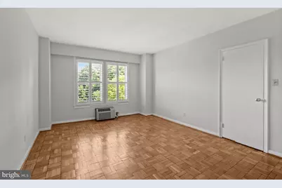 2500 Q Street NW #548, Washington, DC 20007 - Photo 21