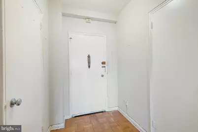 2500 Q Street NW #548, Washington, DC 20007 - Photo 7