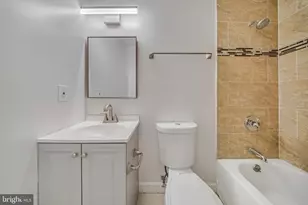 907 Barnaby St SE, Washington, DC 20032 - Photo 27