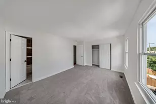 907 Barnaby St SE, Washington, DC 20032 - Photo 25