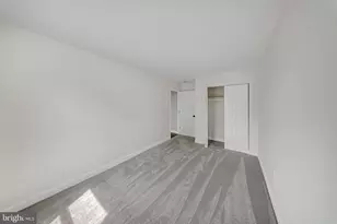 907 Barnaby St SE, Washington, DC 20032 - Photo 21