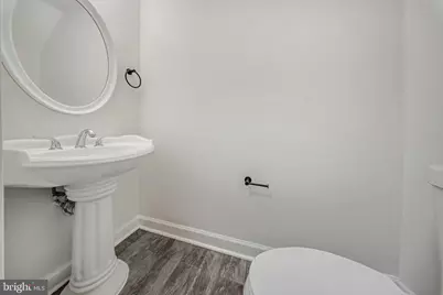 907 Barnaby Street SE, Washington, DC 20032 - Photo 31