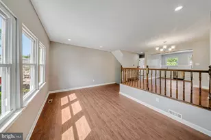 907 Barnaby St SE, Washington, DC 20032 - Photo 5