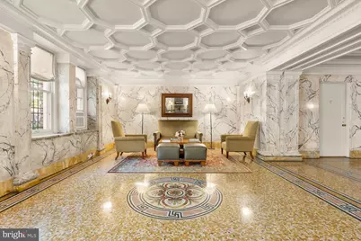 1870 Wyoming Avenue NW #104, Washington, DC 20009 - Photo 3