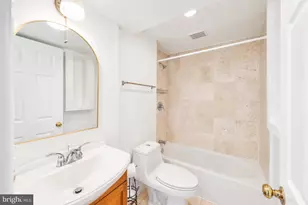 1125 12th St NW, Washington, DC 20005 - Photo 9