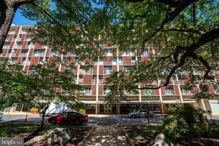 800 4th St SW, Washington, DC 20024 - Photo 1